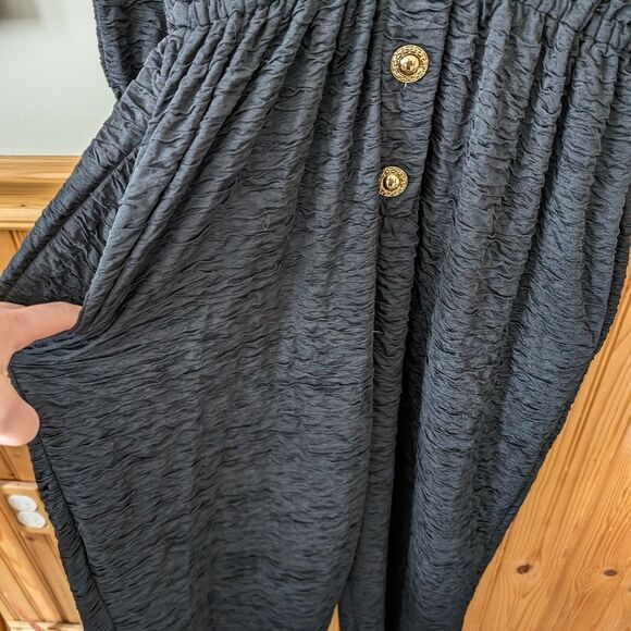 Saks Fifth Avenue Black Gold Button Jumpsuit Size Medium - Picture 4 of 8